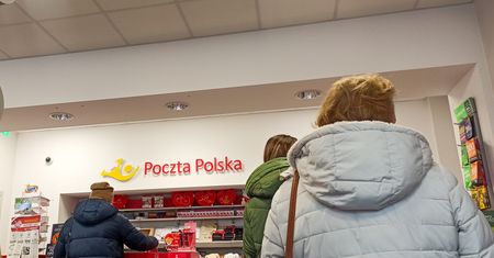 Poczta Polska wychodzi z kryzysu. Pokazała wyniki za 2024 rok