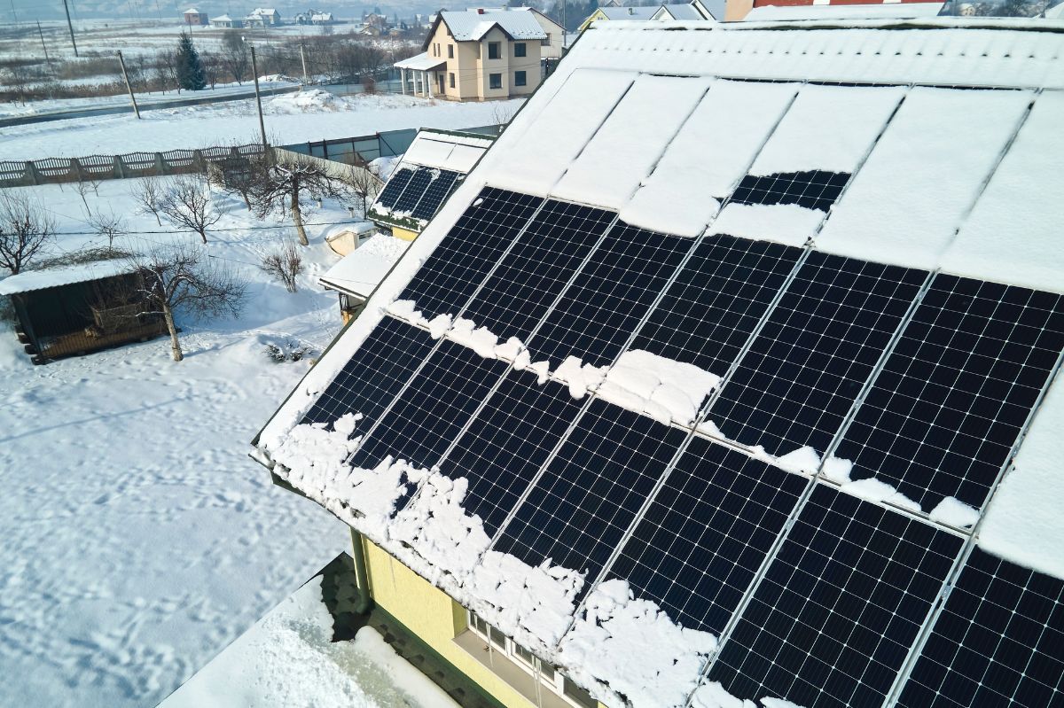 Solar Panel Snow Removal: Is it Worth It? 