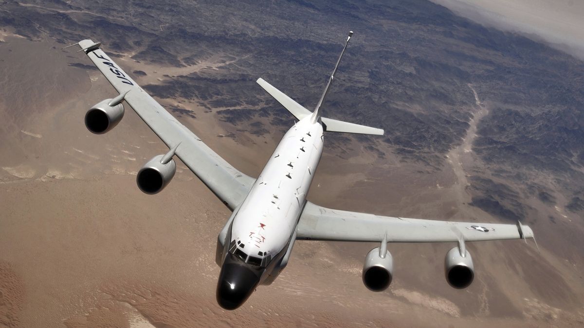RC-135 Rivet Joint reconnaissance aircraft moves into position behind a KC-135 Stratotanker for an aerial refueling at a speed greater than 250 knots over Southwest Asia.
"When connected to the refueling boom, the aircraft will receive more than 40,000 pounds of fuel allowing it to remain on station or move on to other stations to perform its mission. "
Stocktrek Images
"horizontal, color image, photography, outdoors, day, military, nobody, single object, RC-135 Rivet Joint, aerial view, aircraft, airplane, flight, flying, plane, reconnaissance, refueling, aerial refueling"