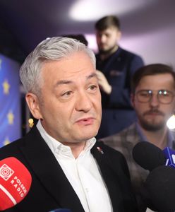 Biedroń dosadnie o decyzji Nawrockiego. "Lech Kaczyński się w grobie przewraca"