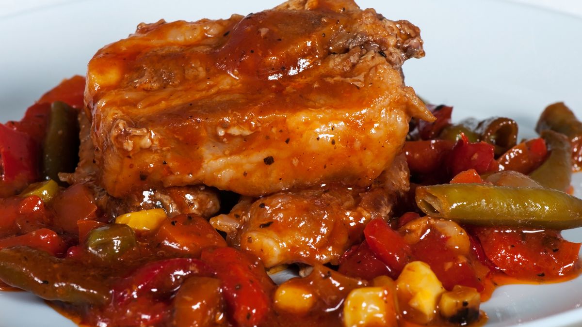 Mięso z meksykańskim sosem