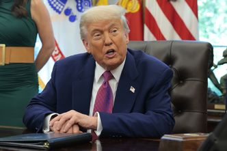 Kiedy Trump wyśle pismo do UE ws. ceł? Podał datę. "Traktują nas teraz bardzo miło"