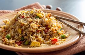 Ryż z warzywami - przygotowanie, ryż z warzywami i krewetkami