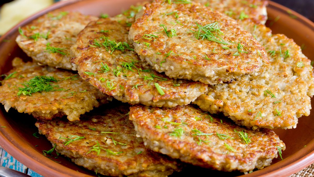 Placuszki z kaszy i bakłażana