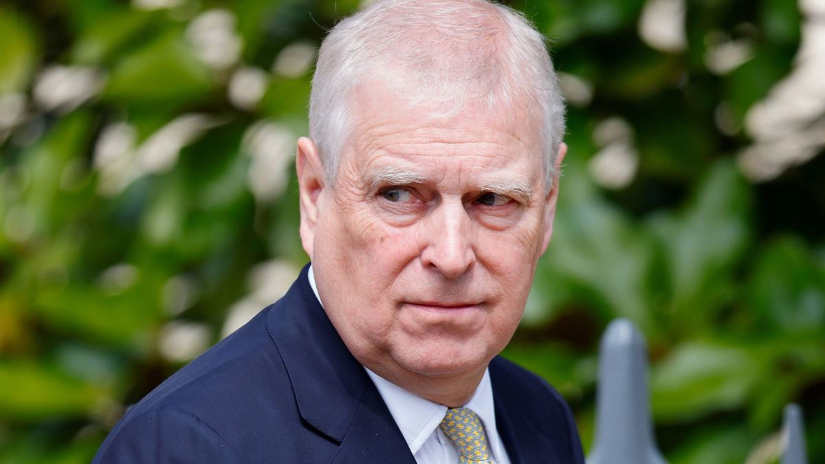 Jak długo były książę Andrzej będzie przebywać w areszcie?