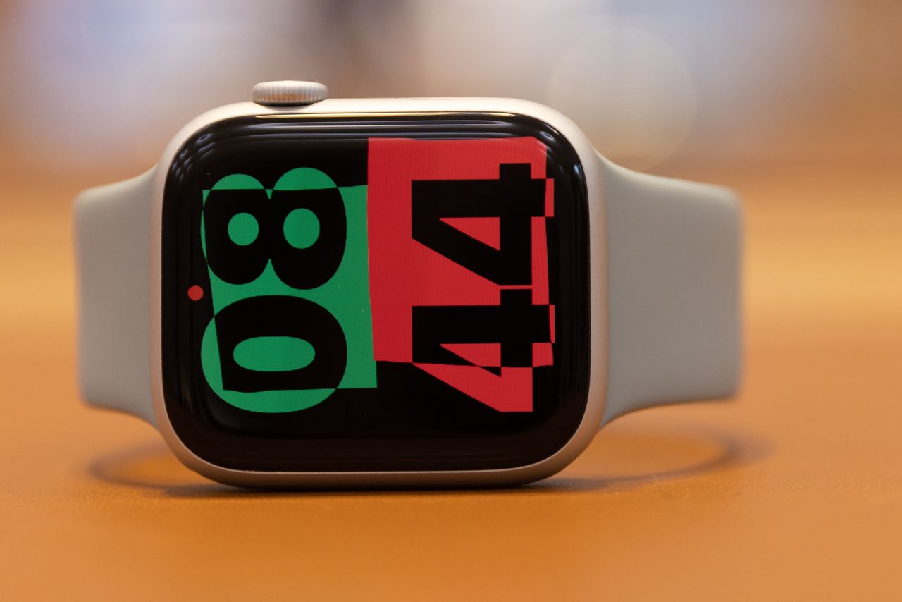 Apple Watch Series 8