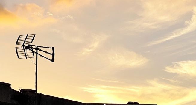 Koncesje od KRRiT mogą być droższe. Nawet 40 mln zł za emisję w DVB-T2