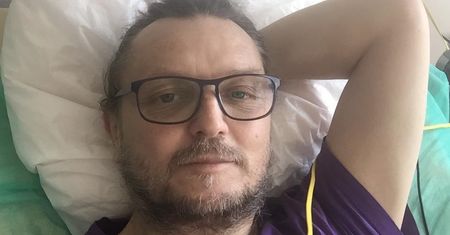 Dziennik chorego na Covid-19. Odcinek IV. "Świat zewnętrzny zaczął się o mnie upominać"