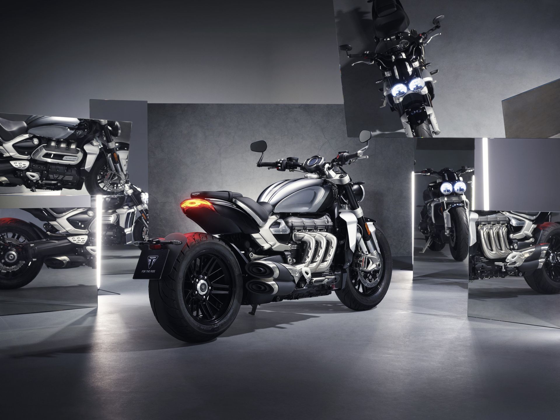 Triumph Rocket 3 R Chrome Edition