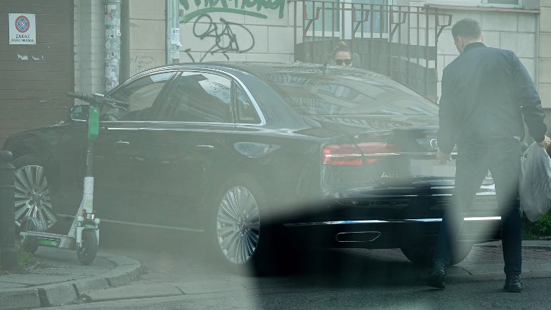 Paparazzi "przyłapali" Paulinę Sykut-Jeżynę z mężem