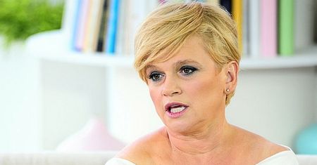 Figurze kończą się pieniądze? Wyprowadziła się do koleżanki