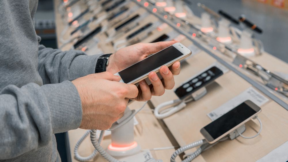 Jaki smartfon do 1500 złotych? Nasz wybór 1