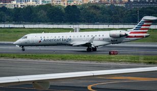 Awaryjne lądowanie w USA. "Załoga pukała do kokpitu"