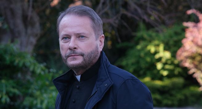 TVP1 zmienia pasmo emisji „Ojca Mateusza” i „Sprawy dla reportera”