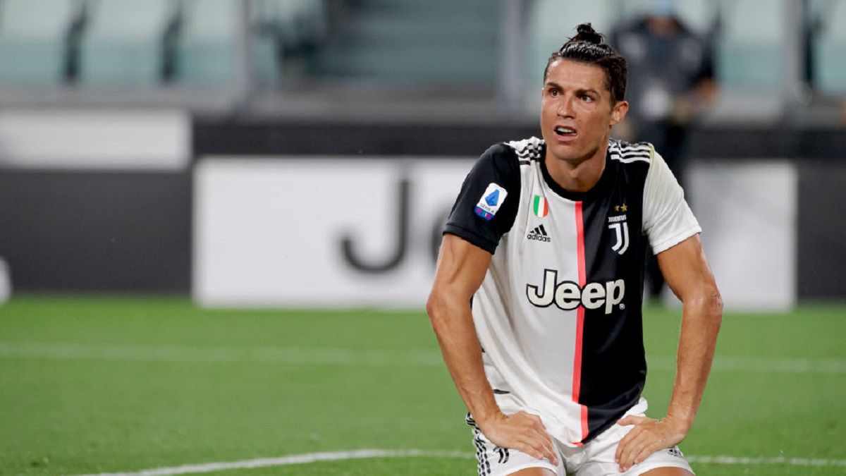 Cristiano Ronaldo udostępnił zdjęcie swojej stylówki. 