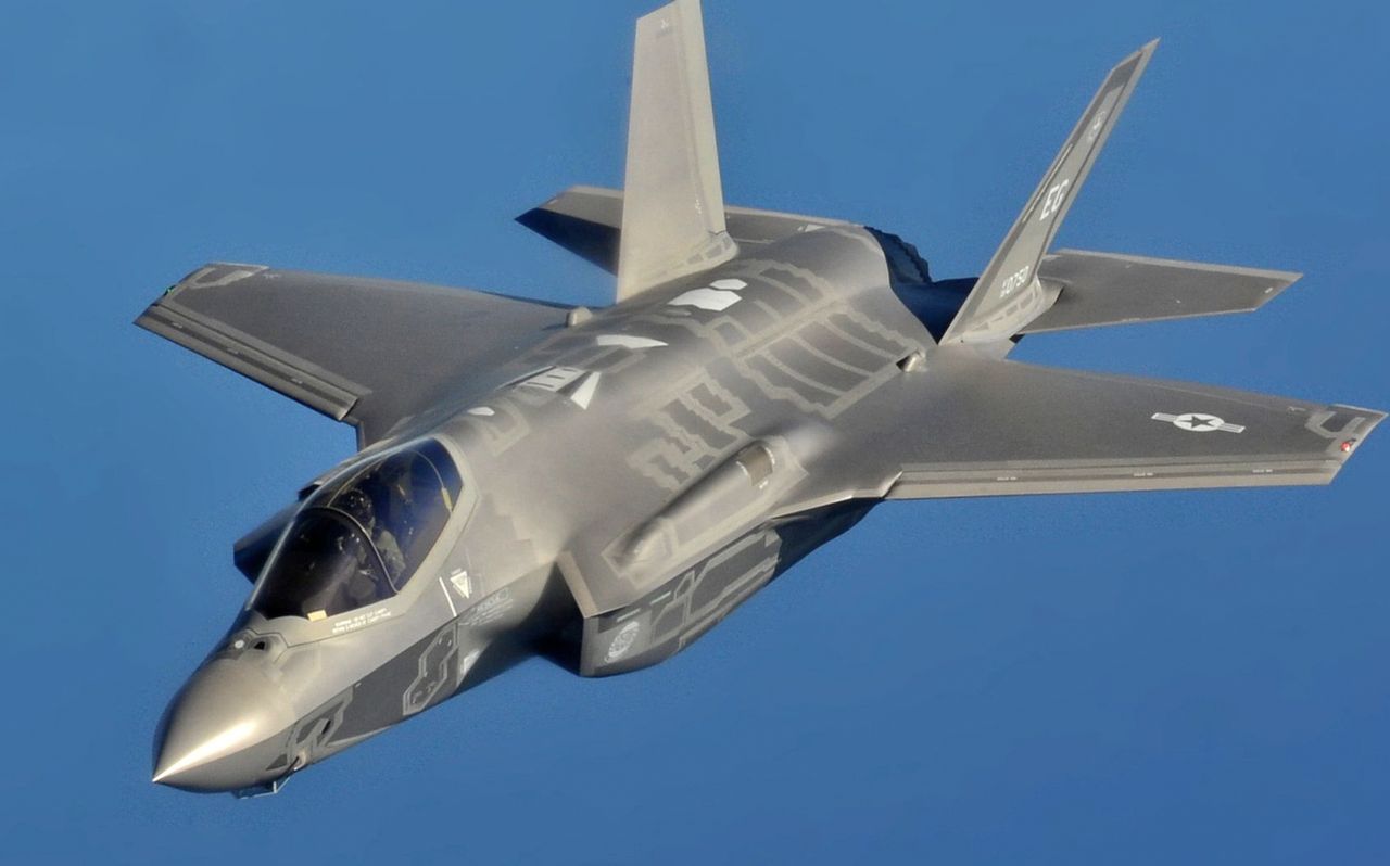 Pentagon wstrzymał dostawy myśliwców F-35. Producent korzystał z chińskiego komponentu
