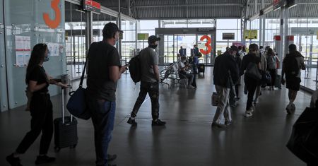 Na lotnisku w Palermo wybuchła panika. Wszystko przez silny wiatr
