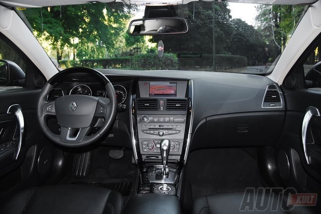 Renault Latitude V6 3,0 dCi Initiale Paris (fot. Paweł Kaczor)