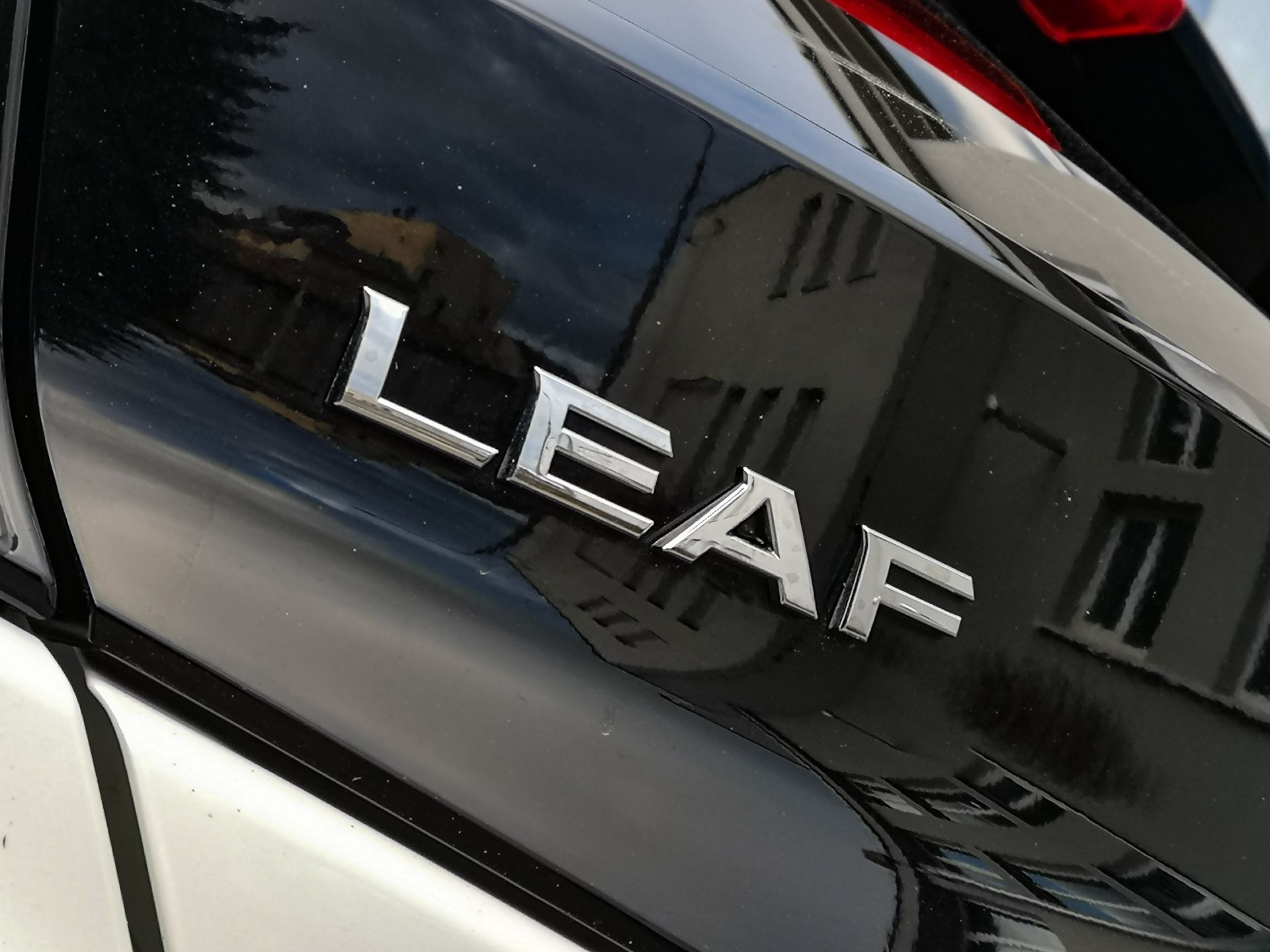 Nissan Leaf e+: Systemy wsparcia kierowcy, zarządzania energią oraz audio Bose 3