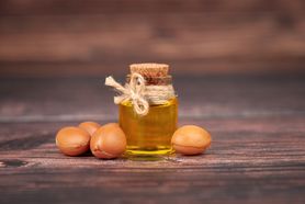 Olej arganowy - kalorie i wartości odżywcze, zastosowanie w kuchni i kosmetyce