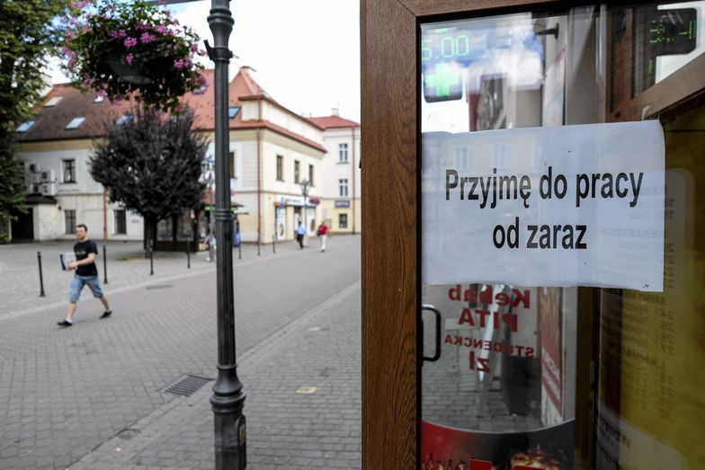 Wolnych miejsc pracy mniej niż poprzednio. GUS podał najnowsze dane