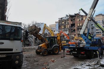 Ataki na Charków i Czarnomorsk. Rosja uderza w kluczową infrastrukturę