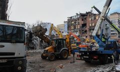 Ataki na Charków i Czarnomorsk. Rosja uderza w kluczową infrastrukturę