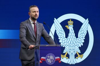 Szef MON o polskim wniosku do programu SAFE. Wskazał na KE