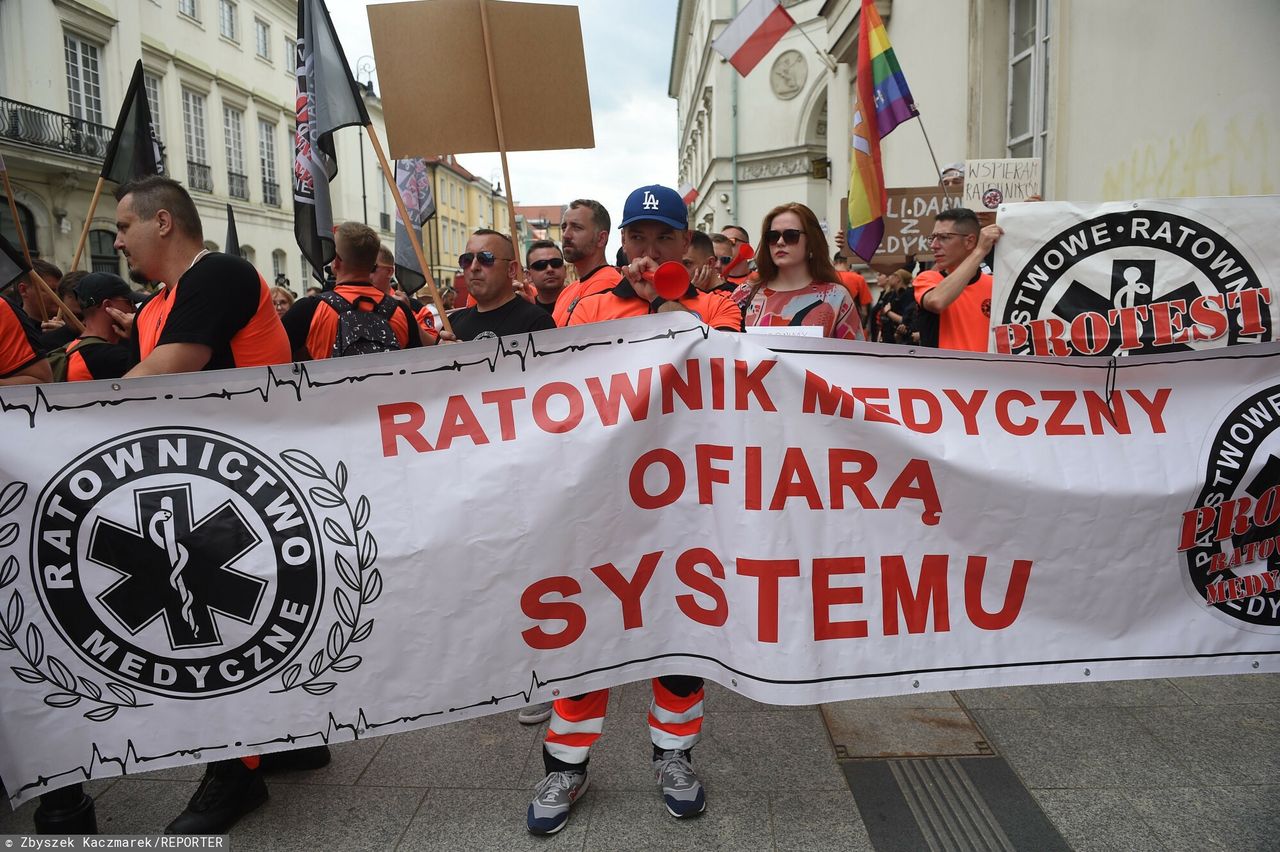 Ratownicy odchodzą z zawodu. "Zacznijcie traktować nas poważnie"