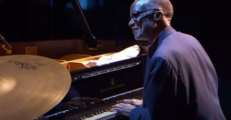 Zmarł legendarny pianista i kompozytor. Miles Davis go uwielbiał