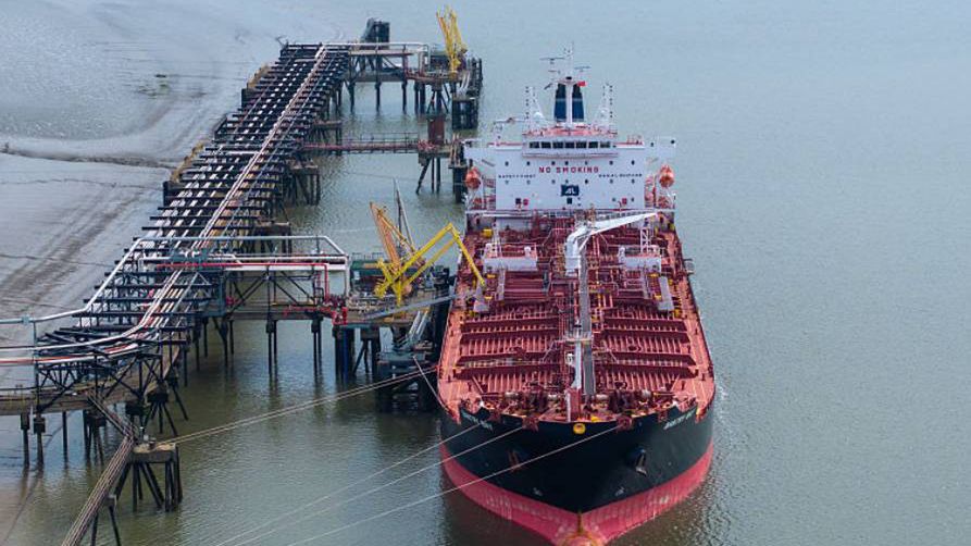 Cena ropy Brent spot (z dostawą) sięga poziomu z kryzysu w 2008 