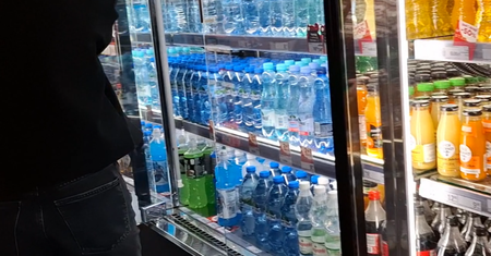 Butelka wody kosztuje krocie. Nie wszyscy wiedzą, jak zaoszczędzić