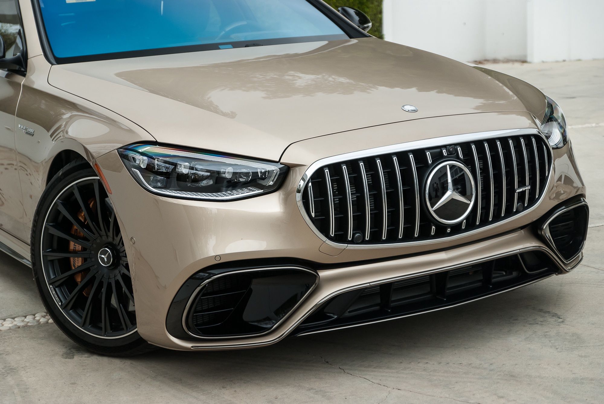 Mercedes-AMG S63 E Performance