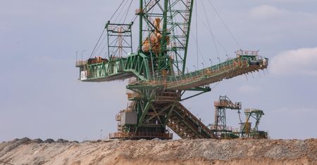 Tysiące miejsc pracy zagrożonych. Drżą o Kopalnię Turów