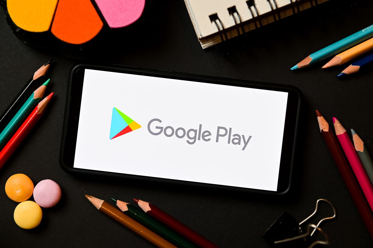 Sklep Google Play z nową funkcją. Pokaże różne wersje aplikacji