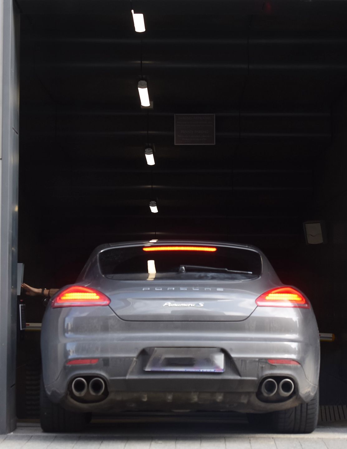 Kinga Rusin na mieście