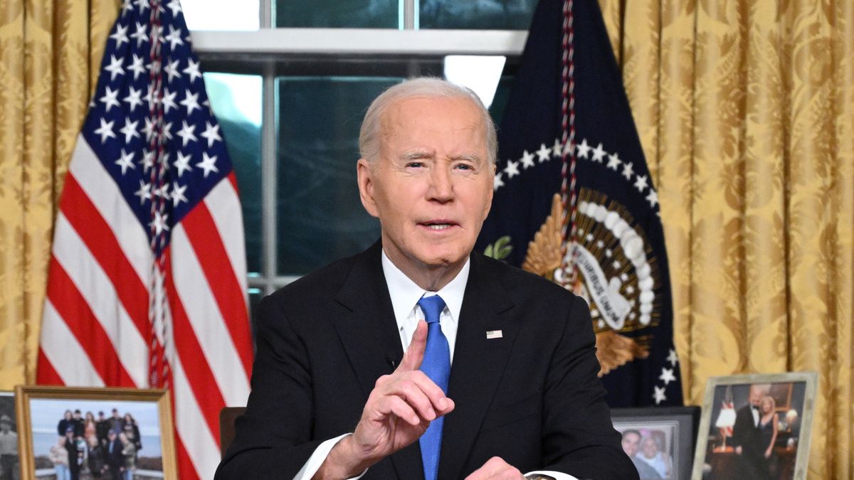 US President Joe Biden delivers his farewell address to the nation from the Oval Office of the White House in Washington, DC, USA, 15 January 2025. EPA/MANDEL NGAN / POOL Dostawca: PAP/EPA.