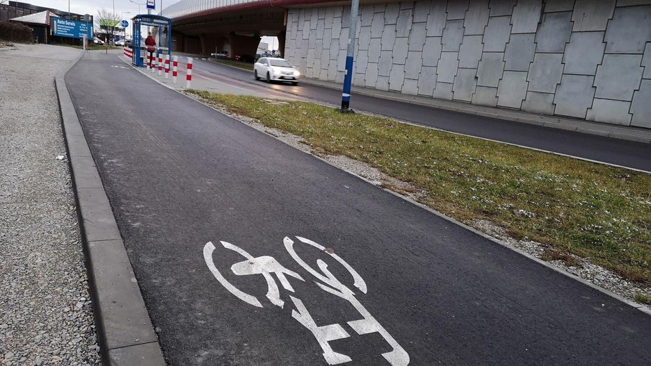 Obie inwestycje są częścią szerszego planu miasta, który zakłada stopniowe domykanie brakujących odcinków sieci tras rowerowych