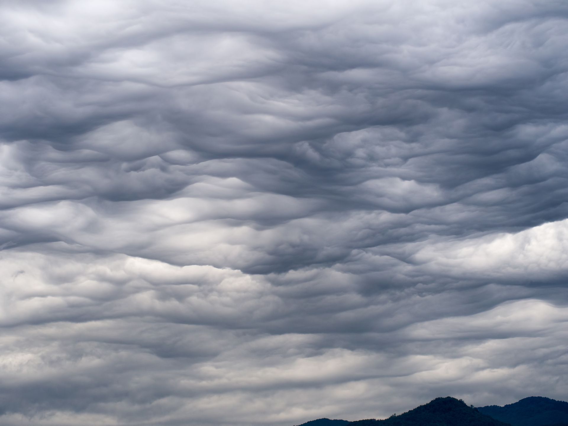 Chmury asperitas 