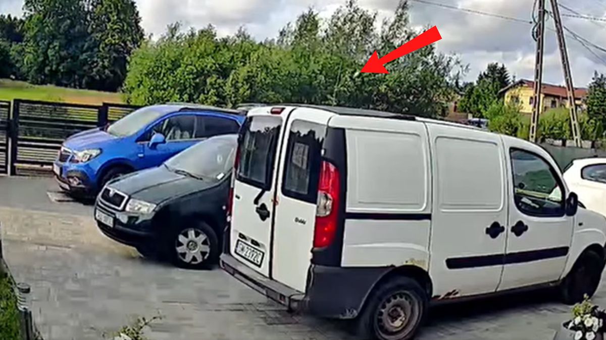 Ktoś wyrzucił szklaną butelkę na jego posesję.