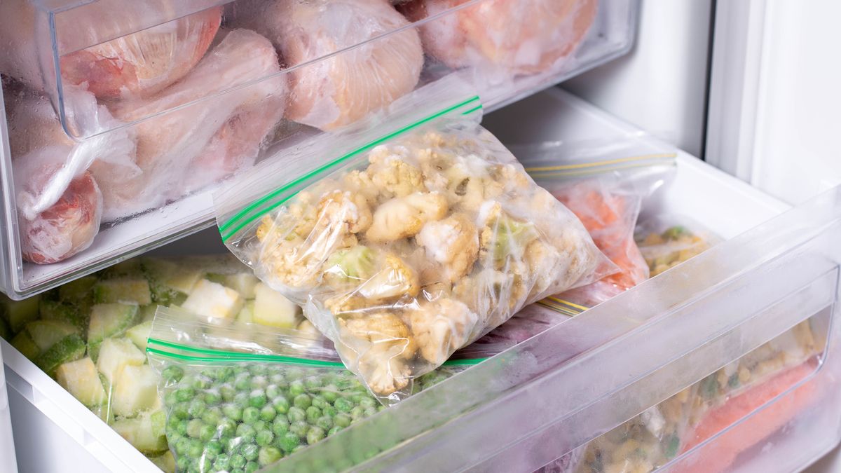 Oto jakie dania można przygotować na zapas i sobie zamrozić