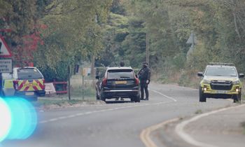 Pięciu podejrzanych o szykowanie zamachu w UK. Alarm przy bazie RAF