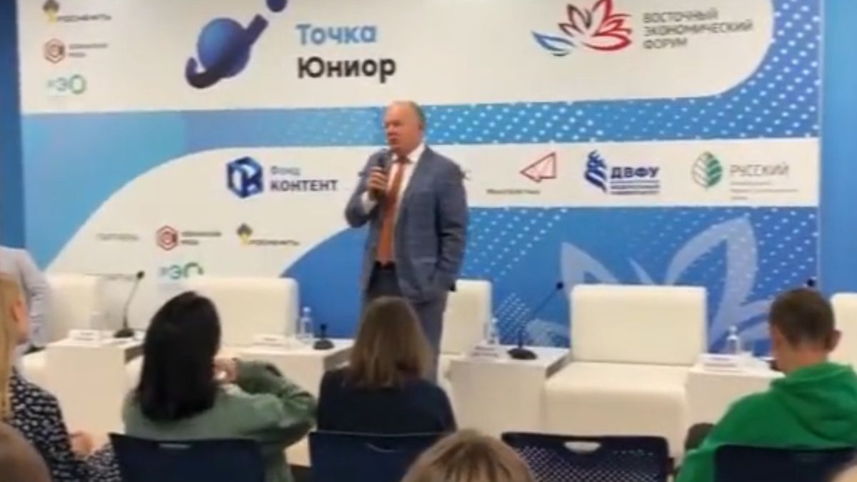 Przedstawiciel Putina straszy "wirusem niepłodności" 