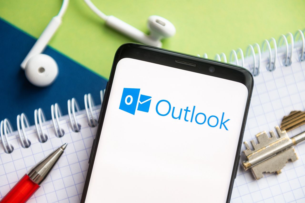 Microsoft Outlook: aktualizacja z błędem uniemożliwiającym pisanie maili