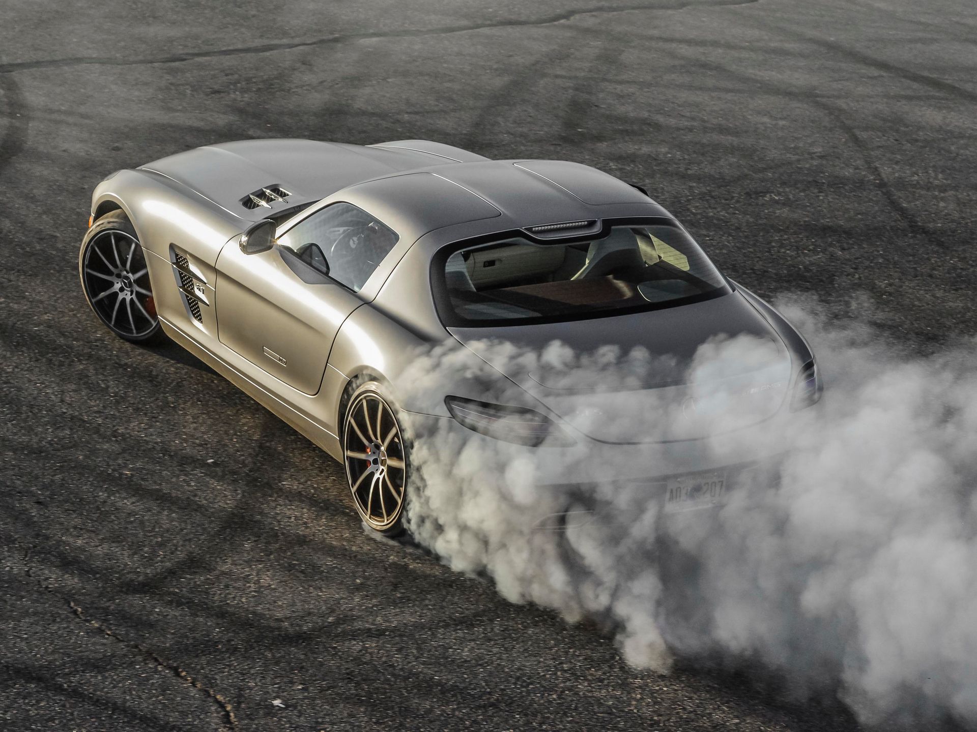 Żegnamy króla: odchodzi Mercedes-Benz SLS AMG 139