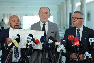 "Oszukanie pracowników". "Solidarność" i PiS nie chcą zmian w handlu