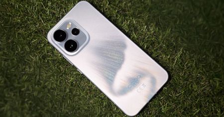 OPPO Reno15 Pro debiutuje w Polsce. Jest 200 milionów powodów, by się nim zainteresować