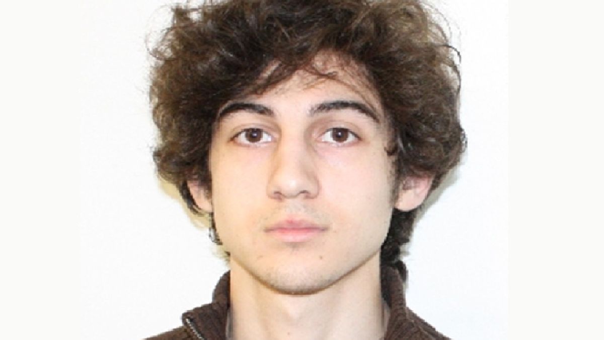 Zdjęcie 19-letniego wówczas Carnajewa tuż po pochwyceniu przez służby w 2013 roku.