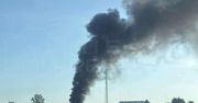 Warszawa: Pożar samochodu osobowego. Na miejscu straż pożarna