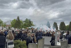 Poruszające sceny na pogrzebie Mai. Gest uczniów zaskoczył żałobników